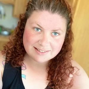 Meet your Posher, Suzanne